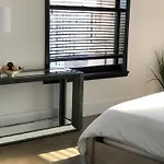 Fashion Loft 2 Bedroom Downtown